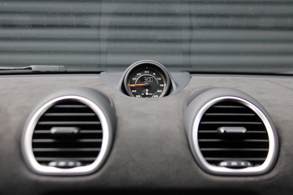 2024 Porsche Cayman GT4 RS photo 22