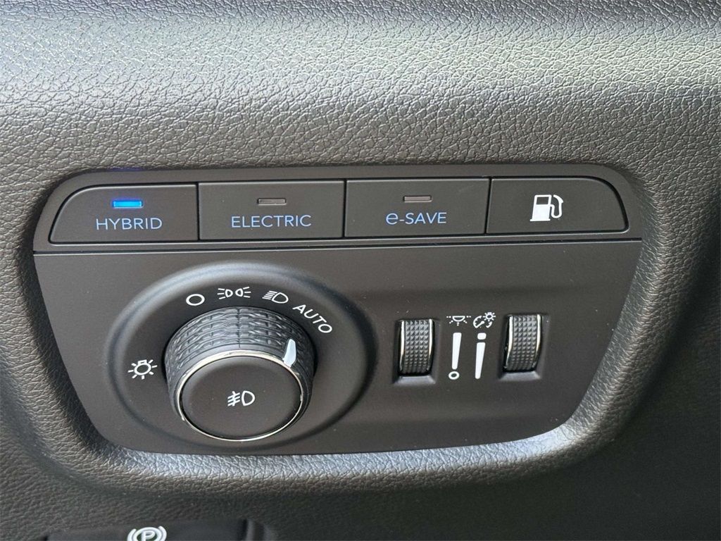2022 Jeep Cherokee Limited 4xe photo 26