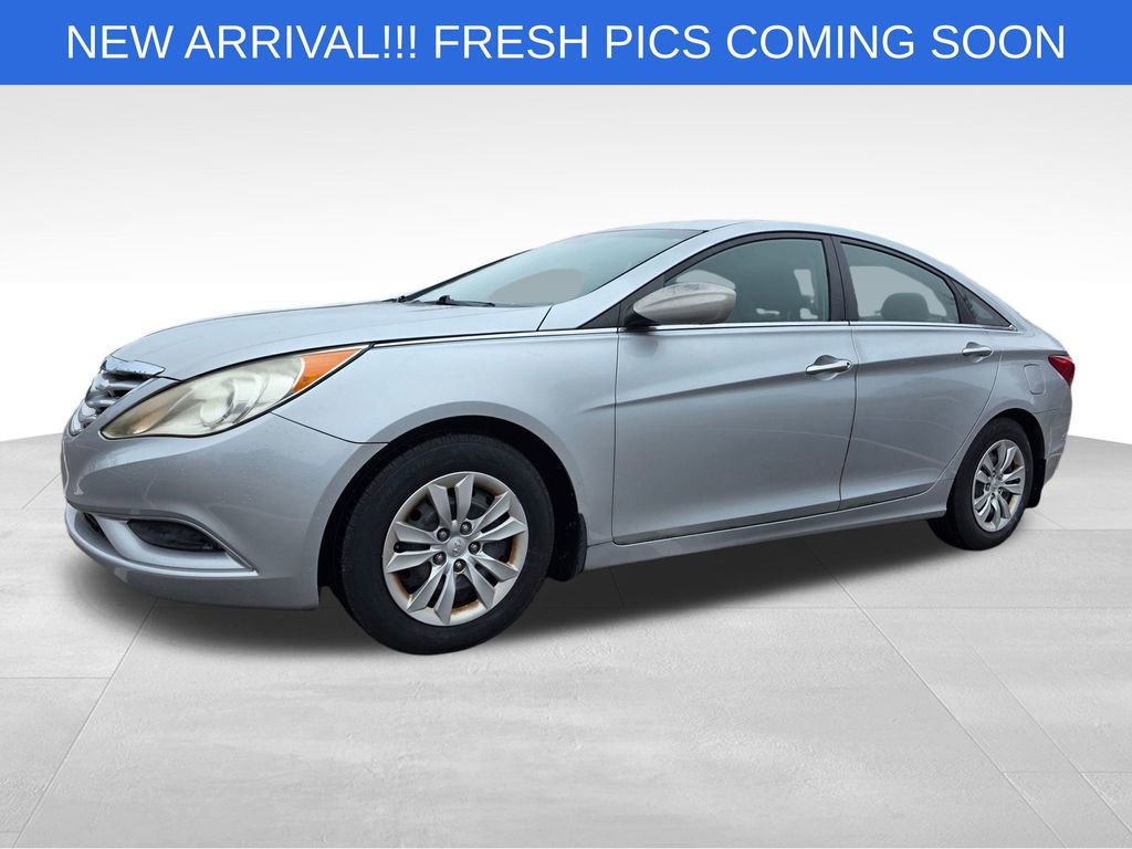 2012 Hyundai Sonata GLS photo 3