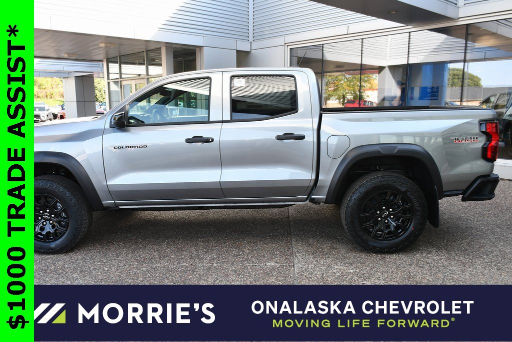 2026 Chevrolet Colorado Trail Boss photo 3