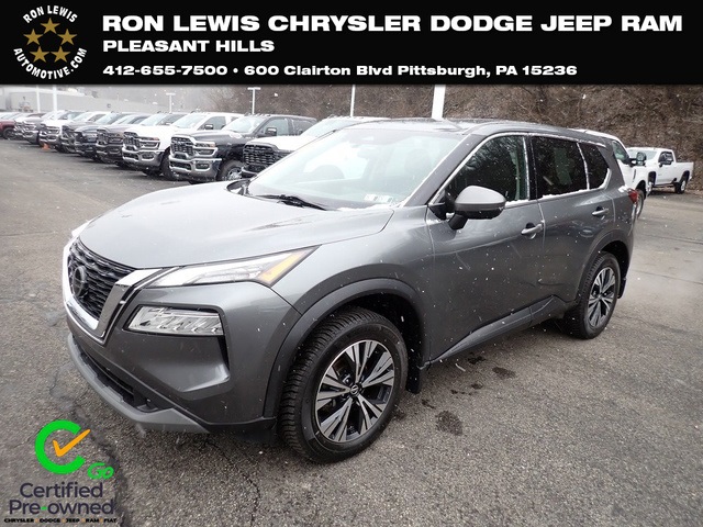 2021 Nissan Rogue SV's photo