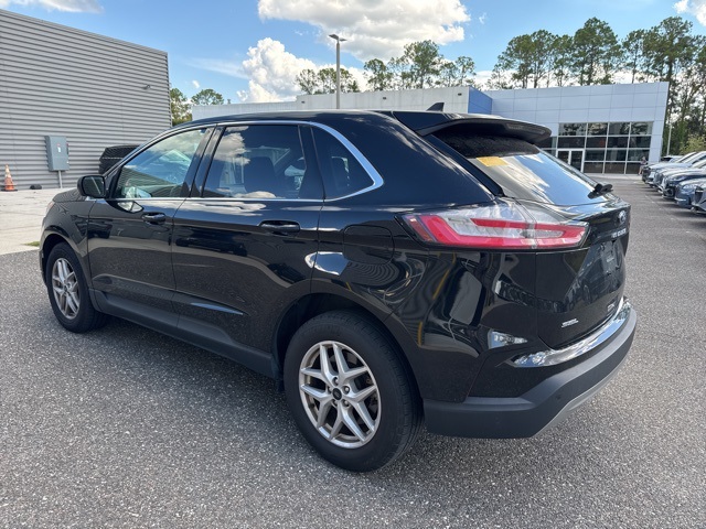 2023 Ford Edge SEL photo 5