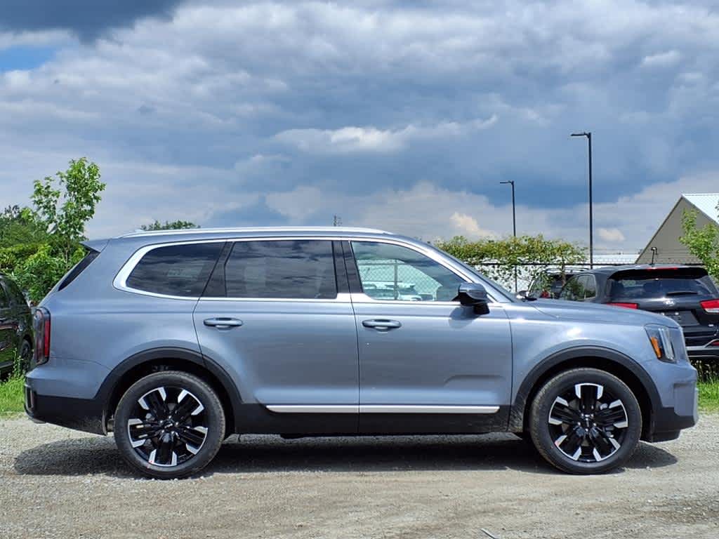 2025 Kia Telluride SX Prestige photo 2