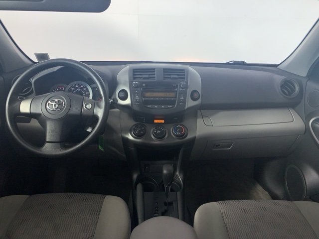 2011 Toyota RAV4 Base photo 10