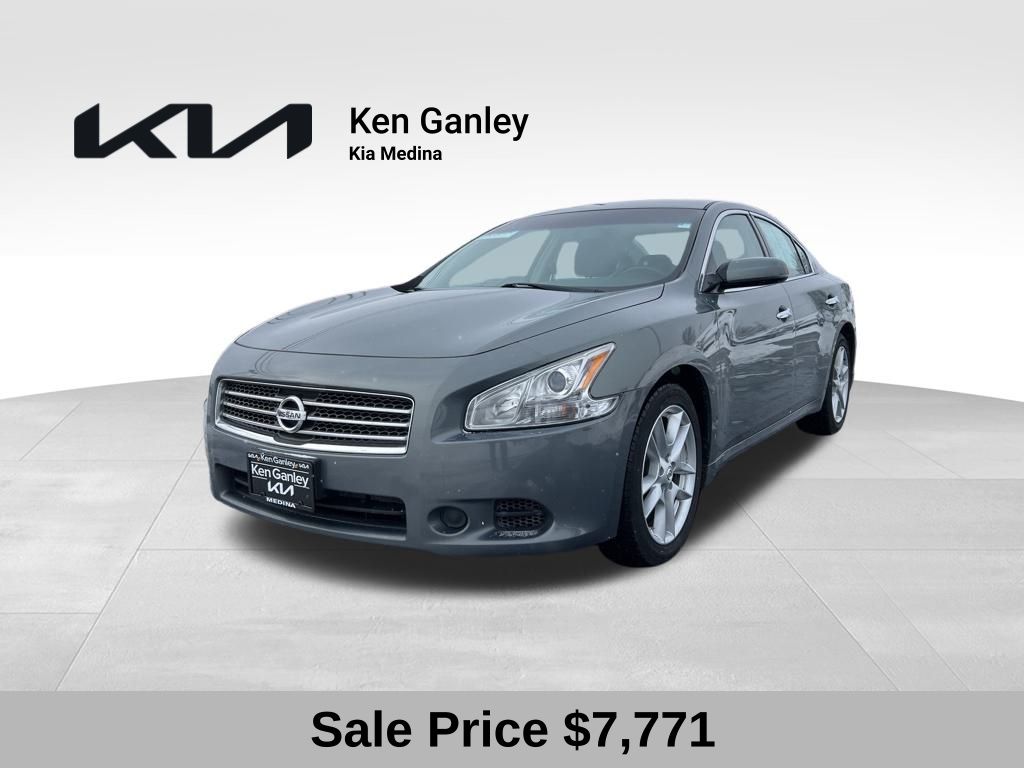 2010 Nissan Maxima SV