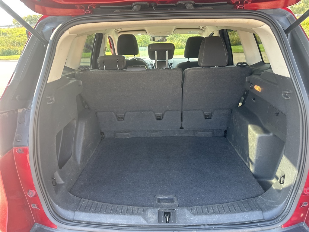 2016 Ford Escape SE photo 2
