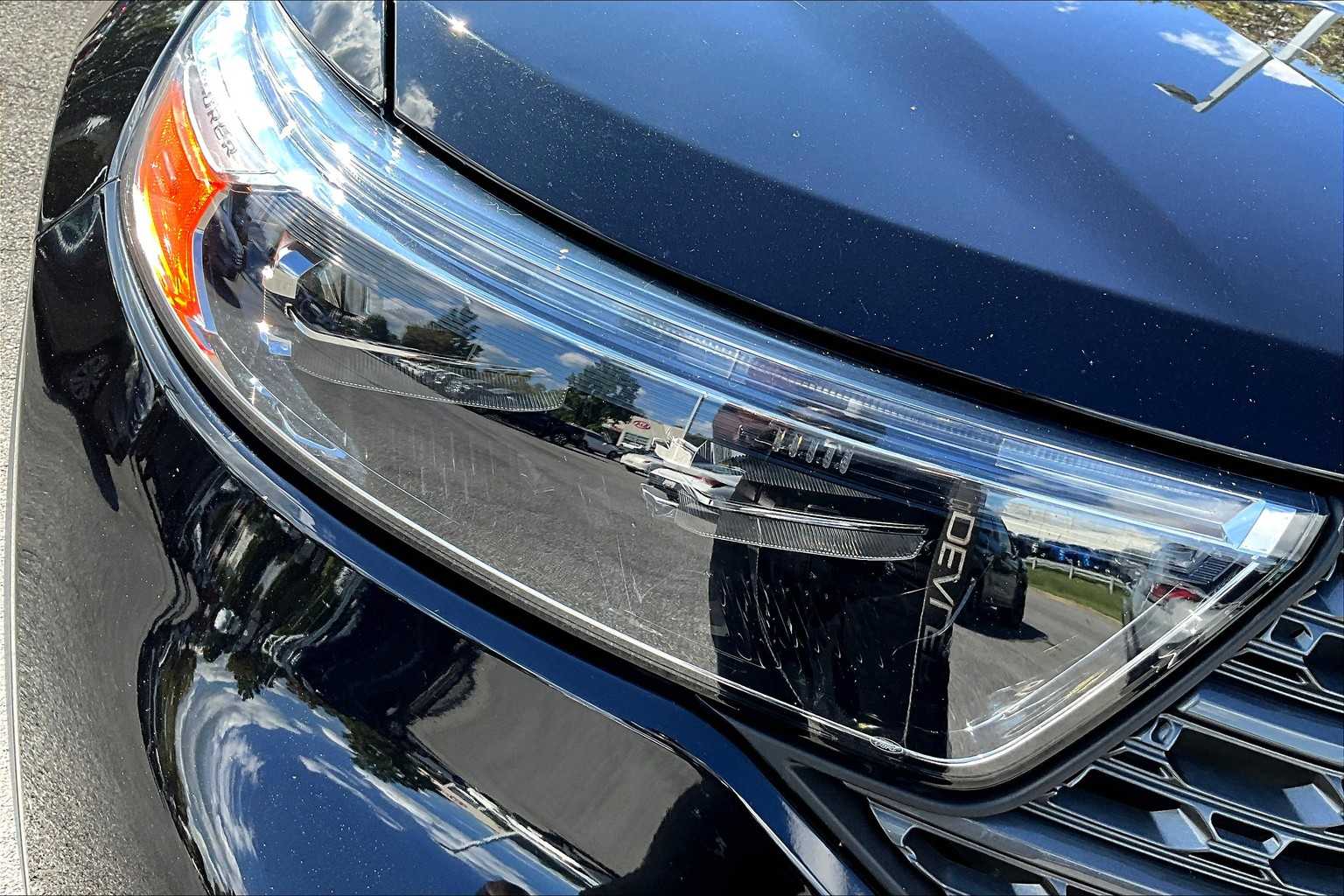 2022 Ford Explorer XLT photo 22
