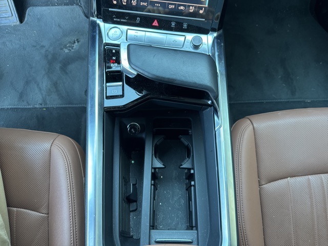 2019 Audi e-tron Premium Plus photo 6