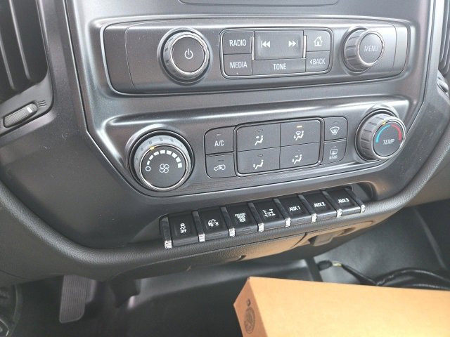 2024 Chevrolet Silverado 5500HD Work Truck photo 8