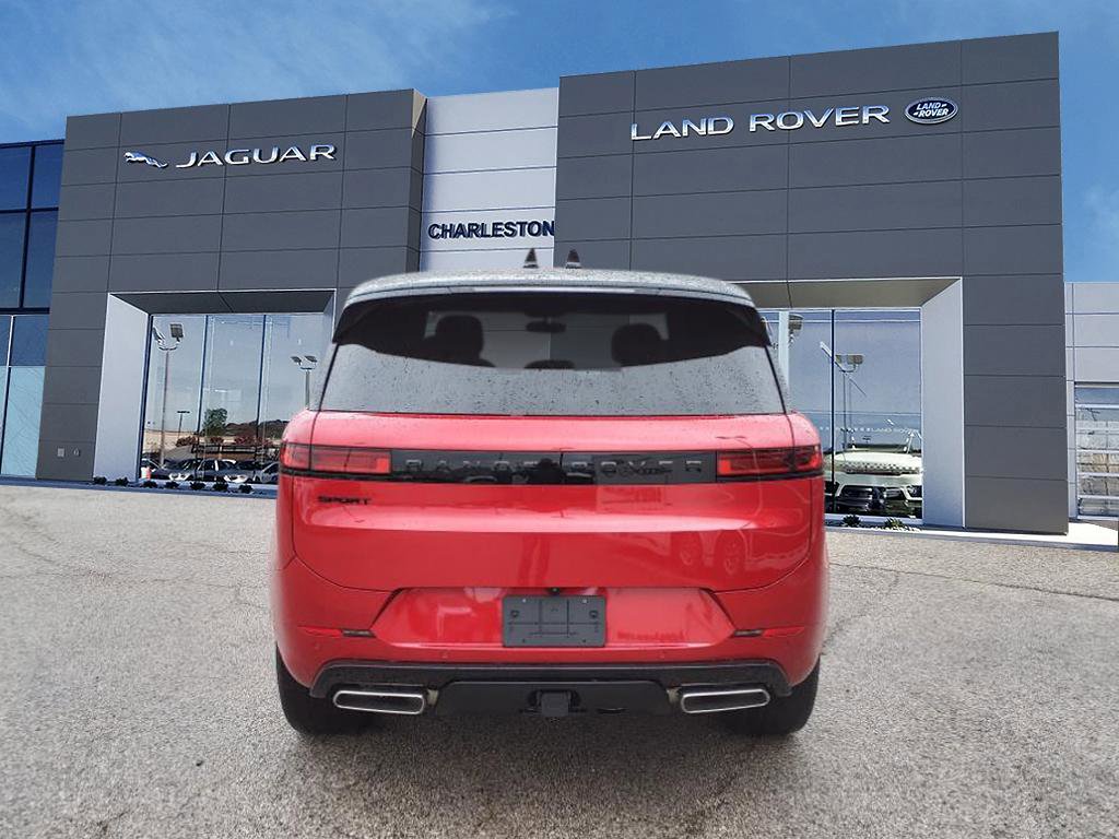 2025 Land Rover Range Rover Sport SE photo 4