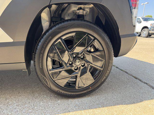 2026 Hyundai Kona SEL photo 12