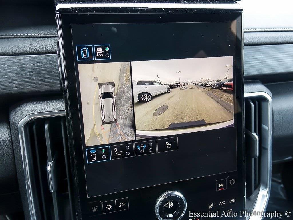 2026 GMC ACADIA - Image 18