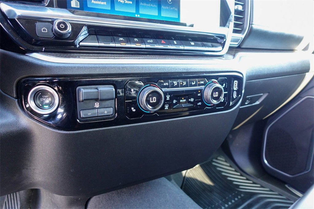 2025 Chevrolet Silverado 1500 RST photo 22