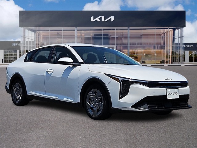 2025 Kia K4 LX