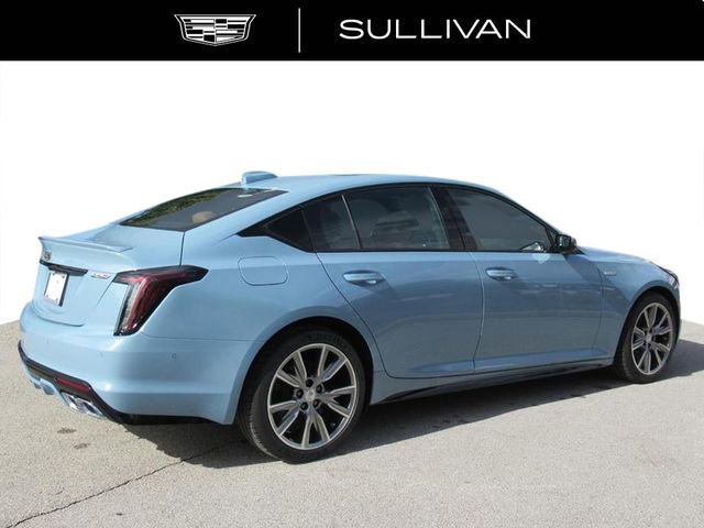 2026 Cadillac CT5 V photo 6