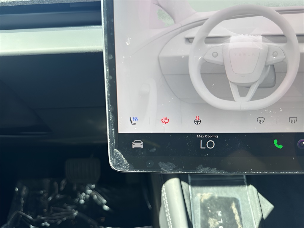 2025 Tesla Model 3 Long Range photo 18