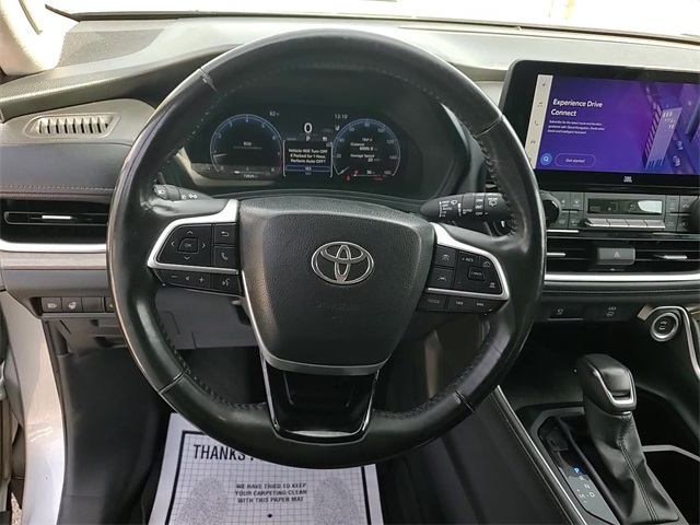2024 Toyota Grand Highlander Limited AWD photo 15