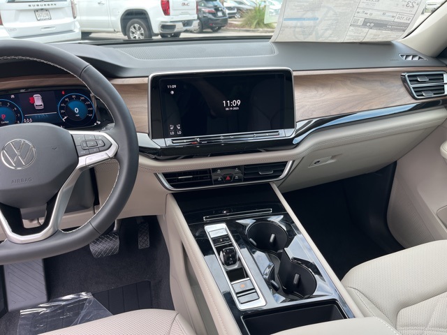 2026 Volkswagen Atlas SE Technology photo 20