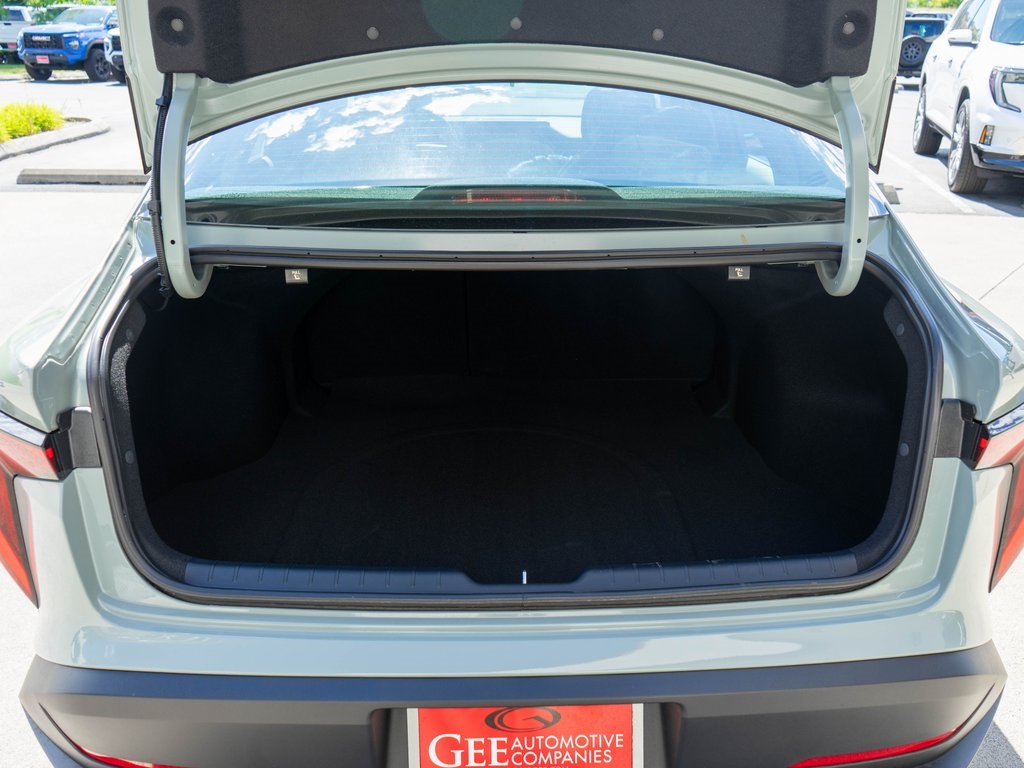 2025 Kia K4 EX photo 25