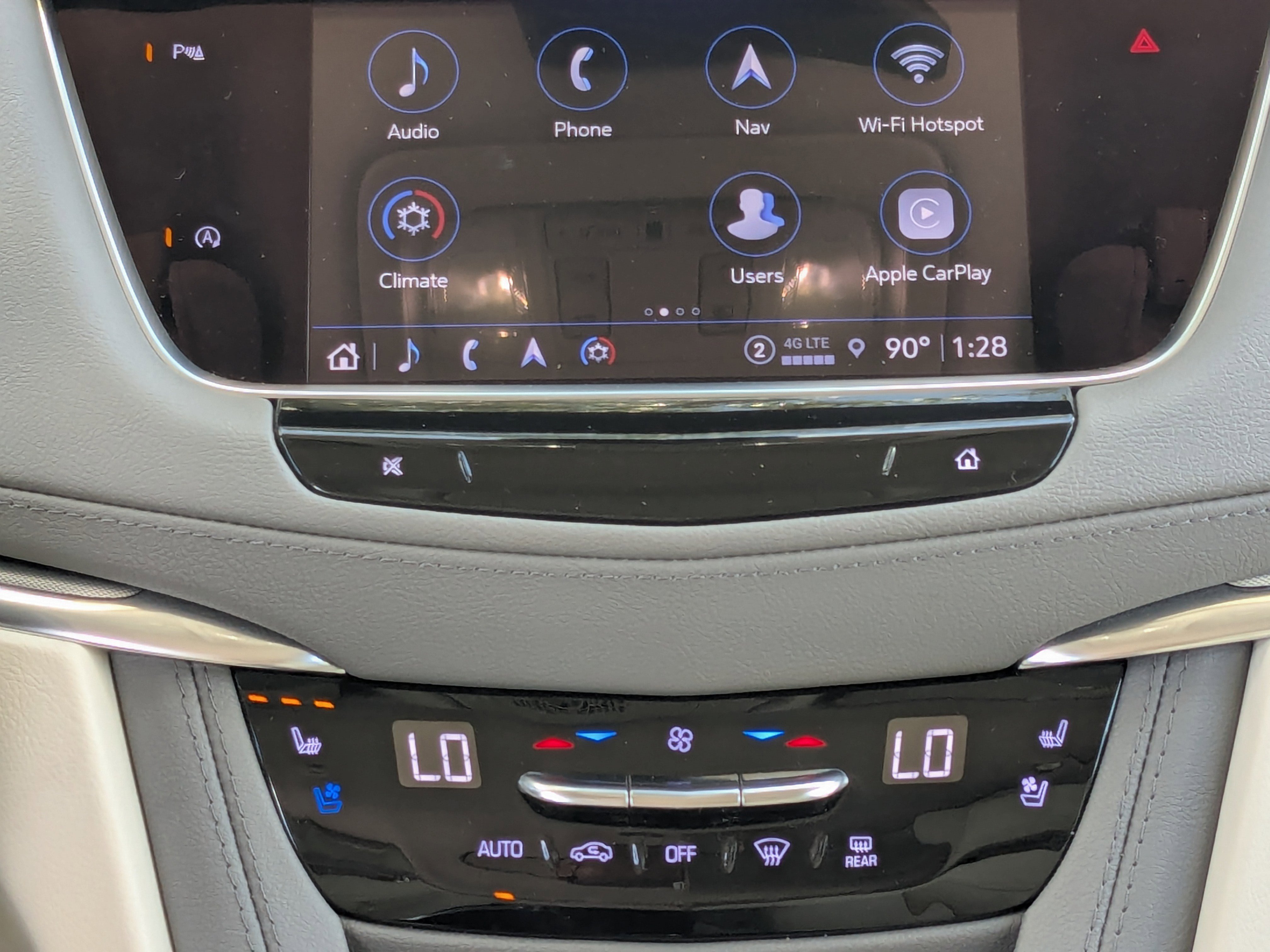 2022 Cadillac XT5 Premium Luxury photo 9