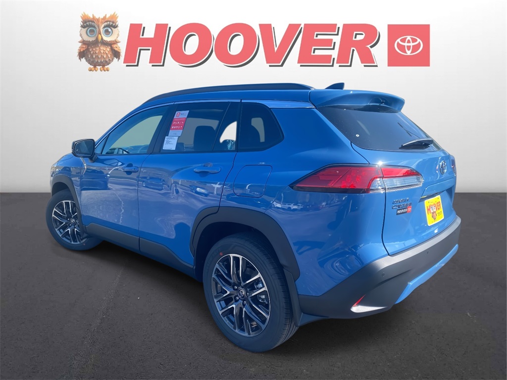 2026 Toyota Corolla Cross XLE photo 4