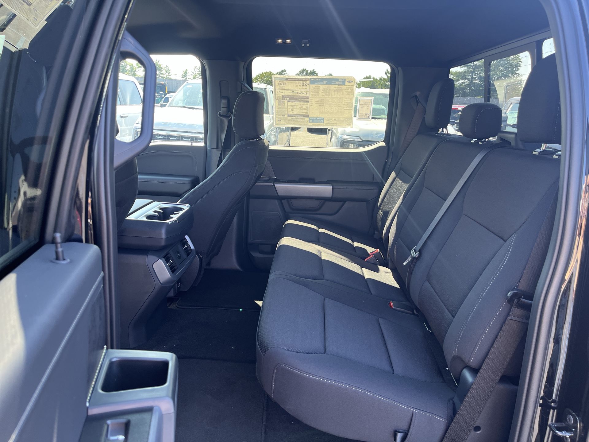 2025 Ford F-150 XLT photo 3
