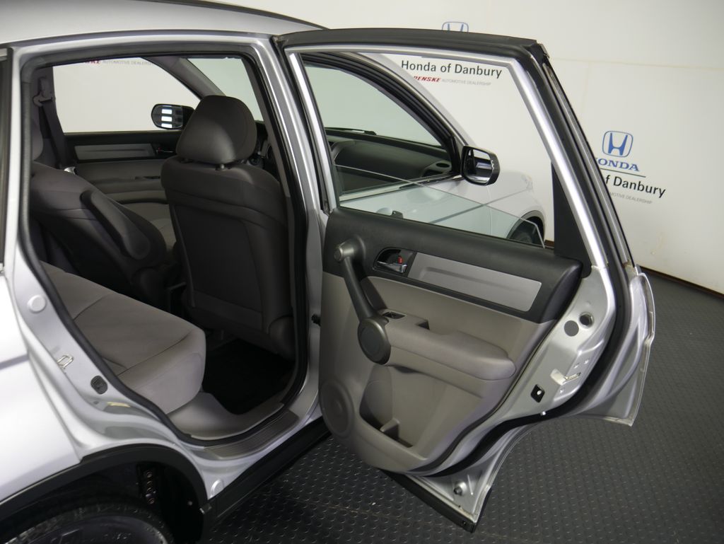 2011 Honda CR-V LX photo 8
