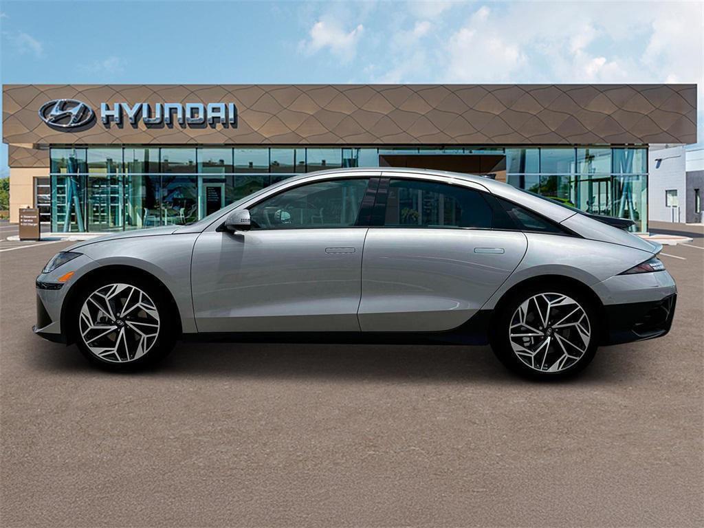 2025 Hyundai Ioniq 6 Limited photo 3