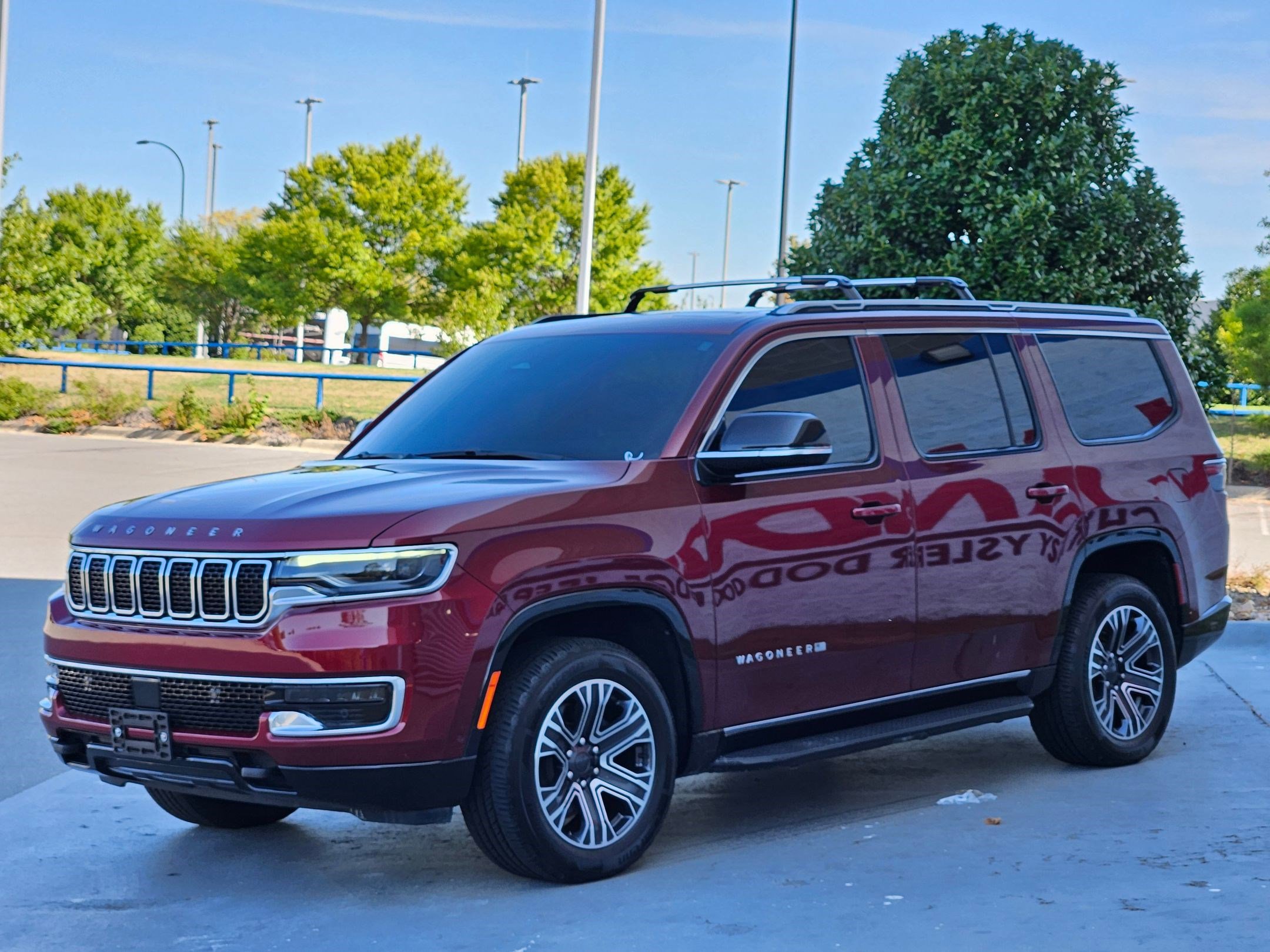 2023 Jeep Wagoneer Base photo 3