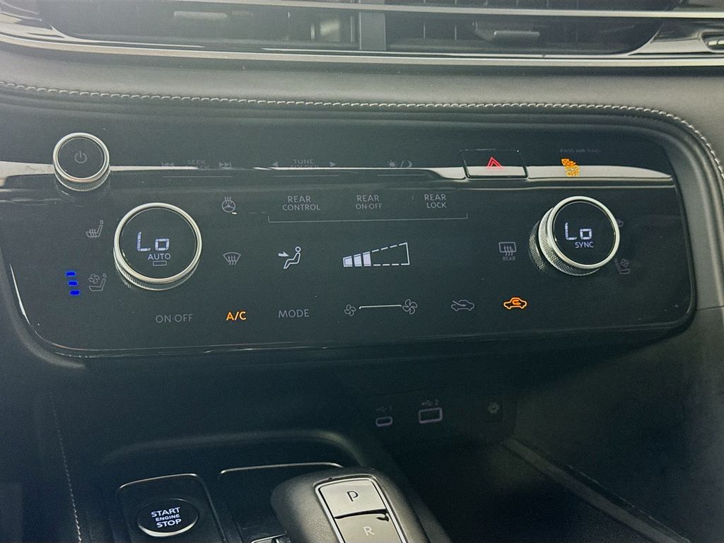 2023 Infiniti QX60 Luxe photo 18