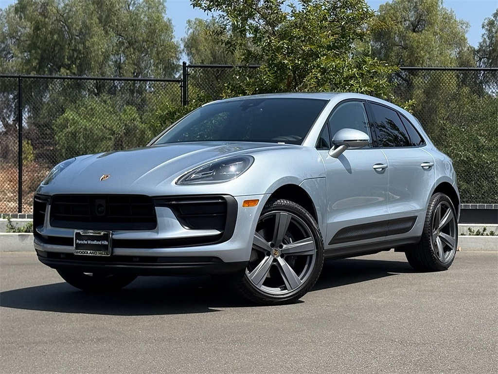 Used 2025 Porsche Macan 