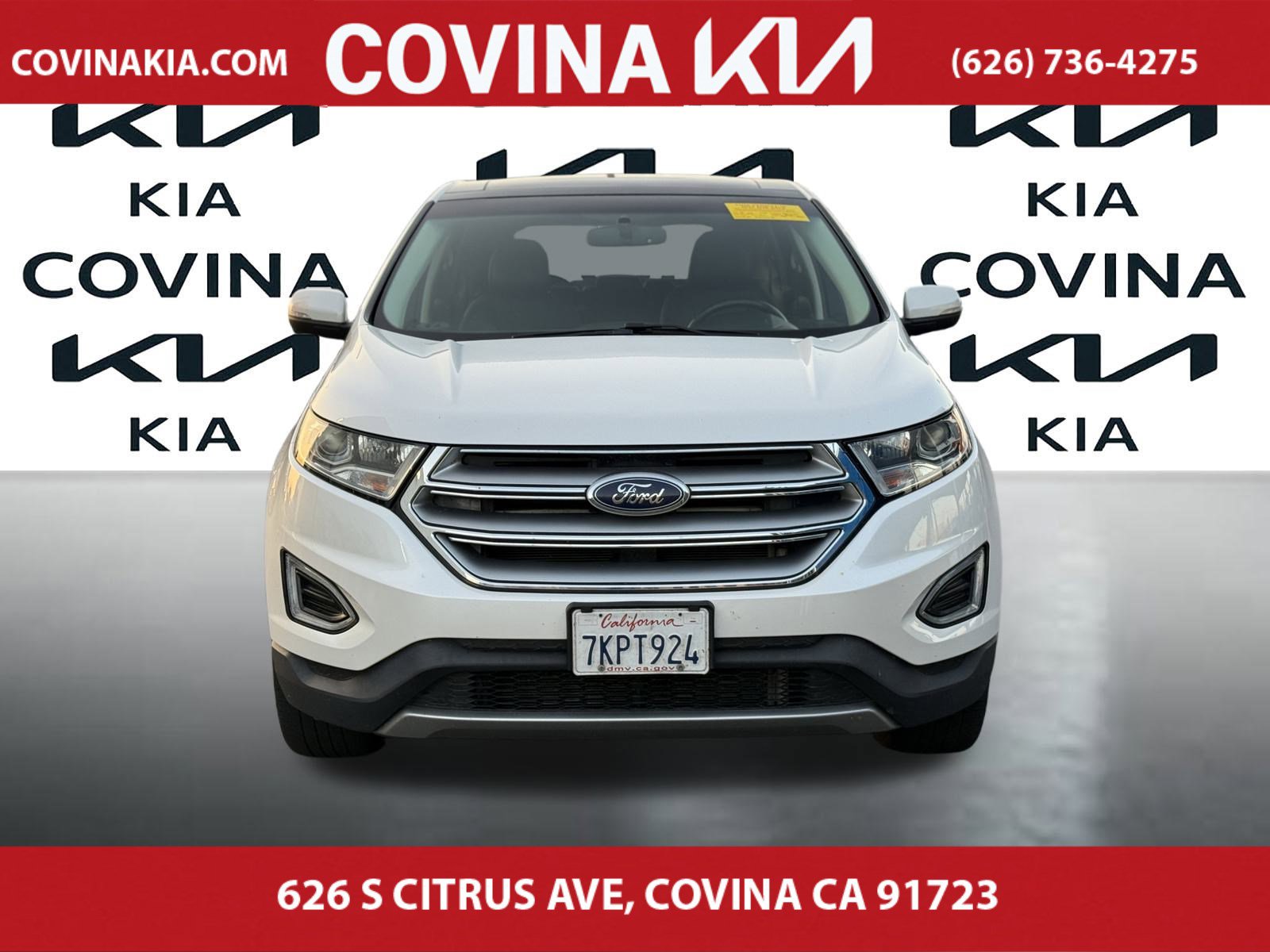 2015 Ford Edge Titanium photo 2