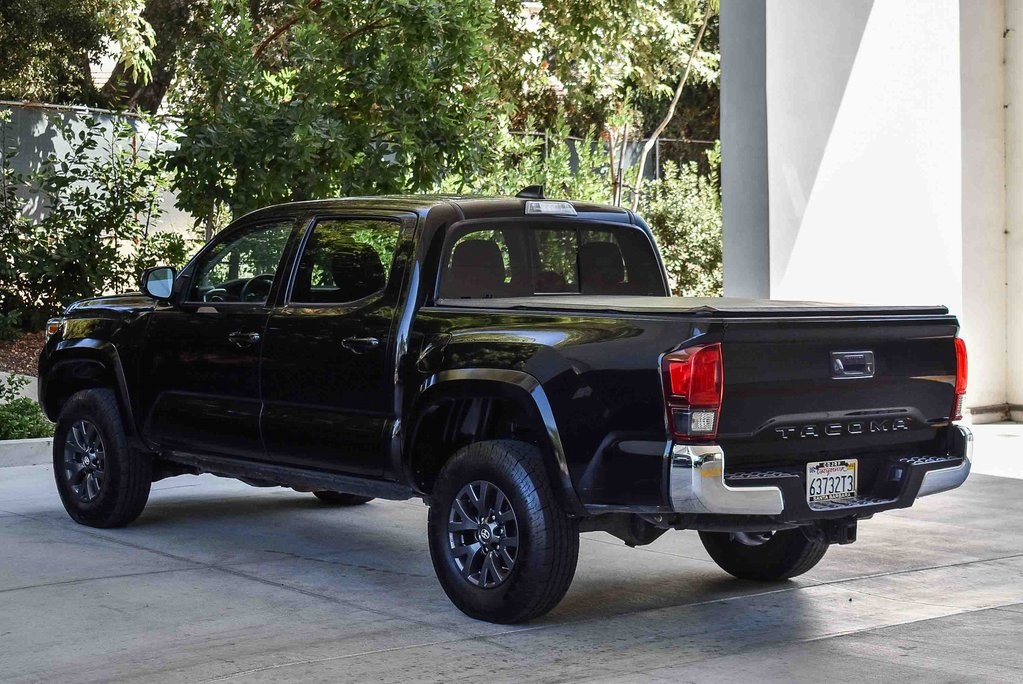 2023 Toyota Tacoma SR5 photo 4