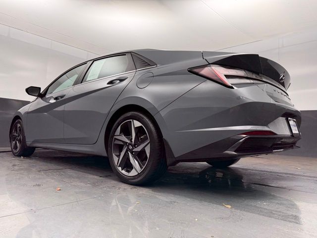 2022 Hyundai Elantra Hybrid Limited photo 14
