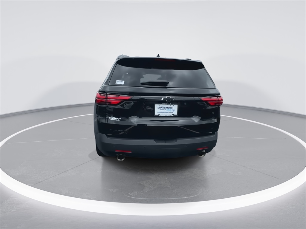2023 Chevrolet Traverse photo 7