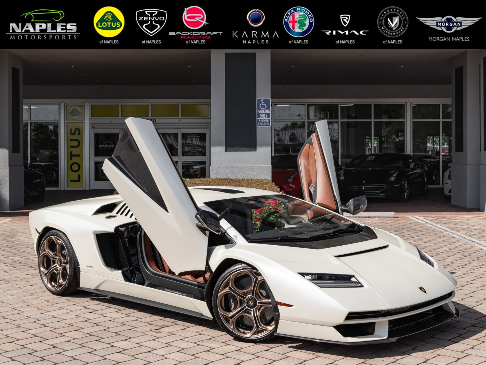 2022 Lamborghini Aventador's photo