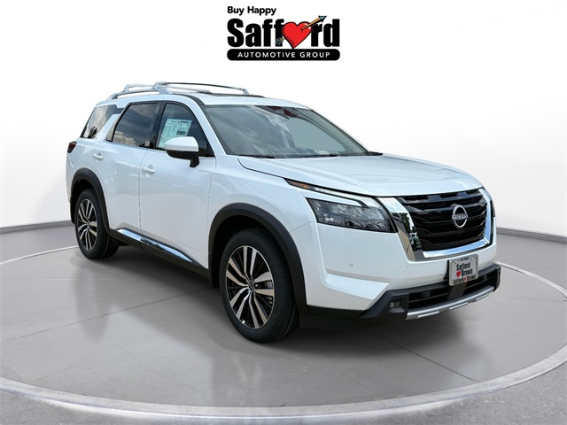 2025 Nissan Pathfinder Platinum photo 9