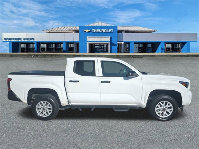 2024 Toyota Tacoma SR photo 2