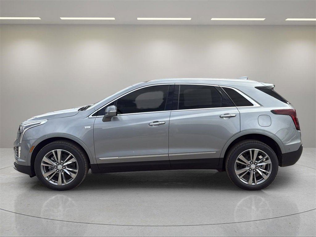 2025 Cadillac XT5 Premium Luxury photo 2