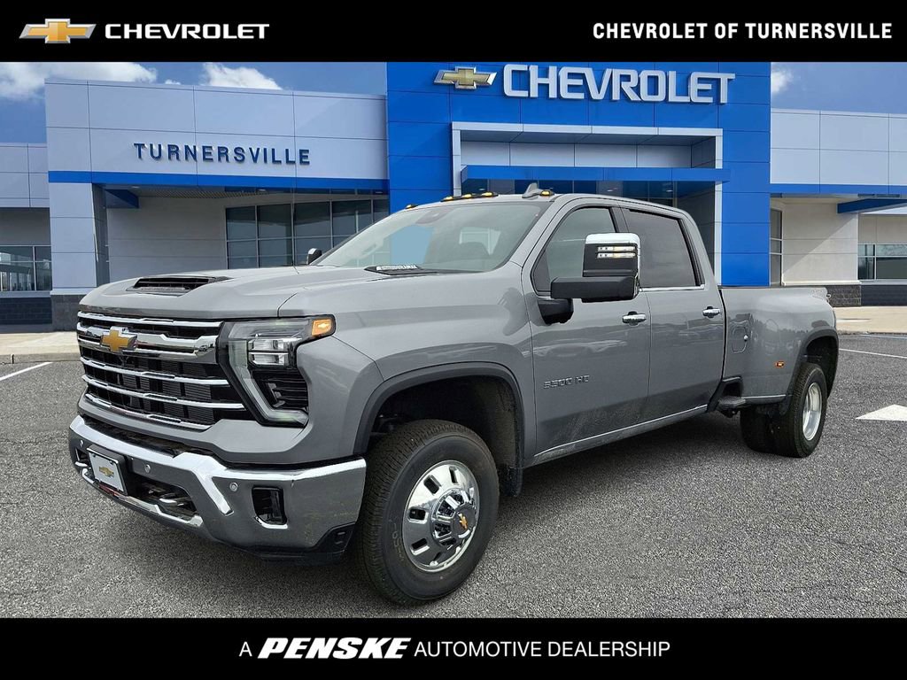 2026 Chevrolet Silverado 3500HD LTZ's photo