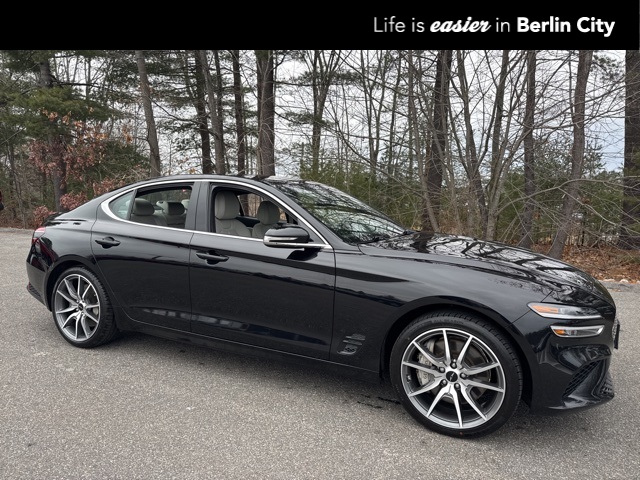 2025 GENESIS G70 Standard's photo