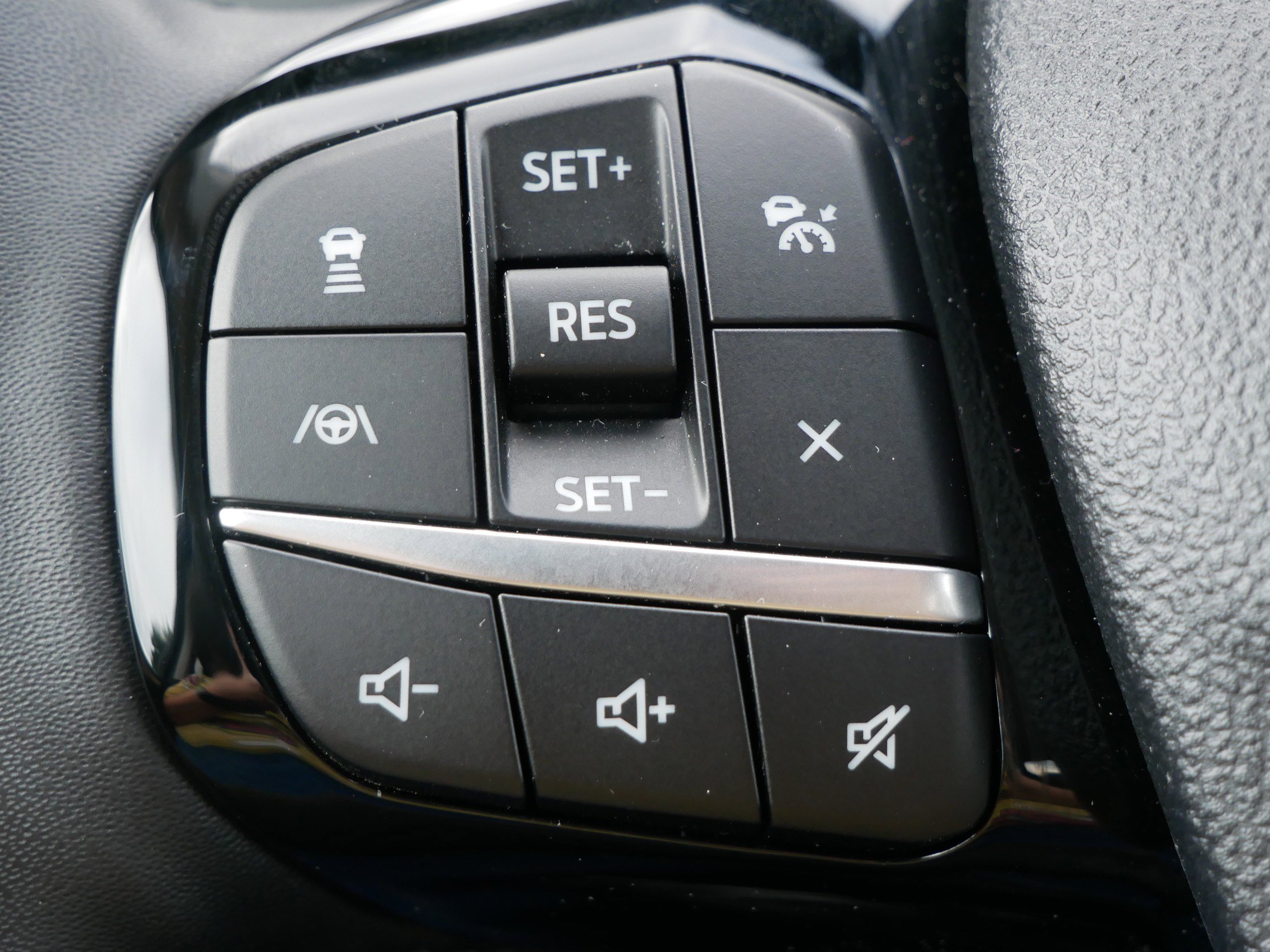 2022 Ford Escape SE photo 25