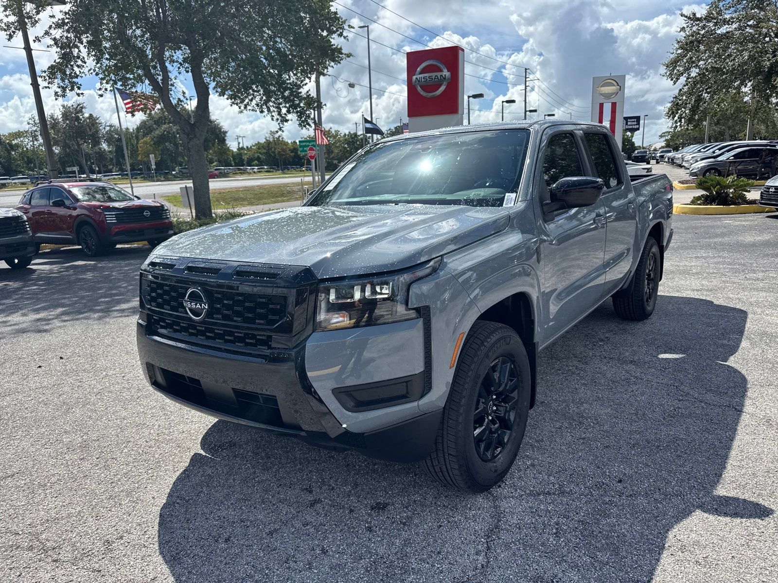 2026 Nissan Frontier SV photo 2