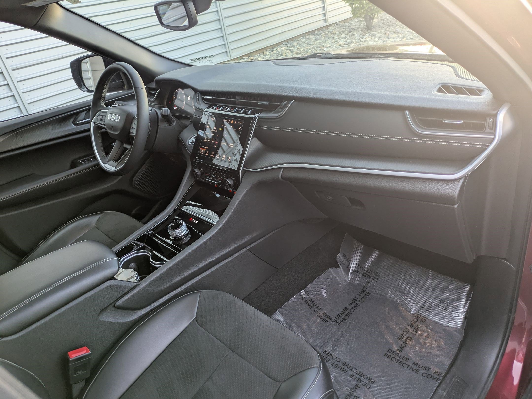 2023 Jeep Grand Cherokee Altitude photo 31