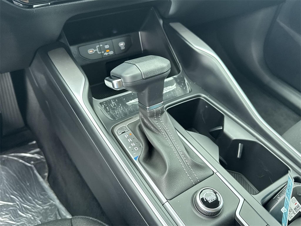 2025 Kia Sorento LX photo 25