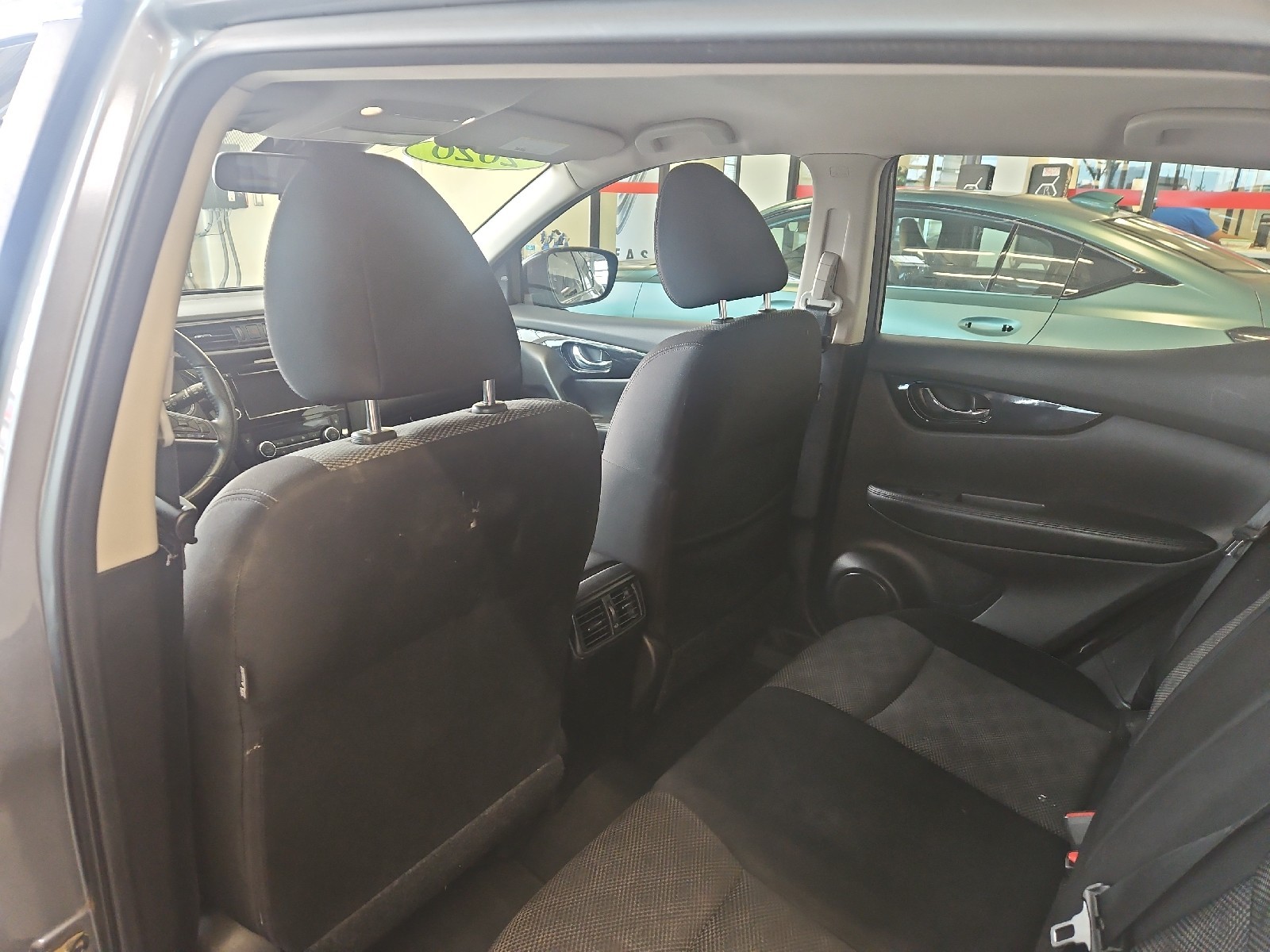 Used 2020 GRAY Nissan SV image 18