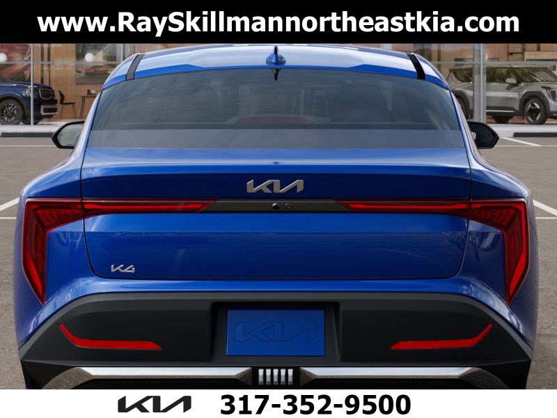 2025 Kia K4 LXS photo 13