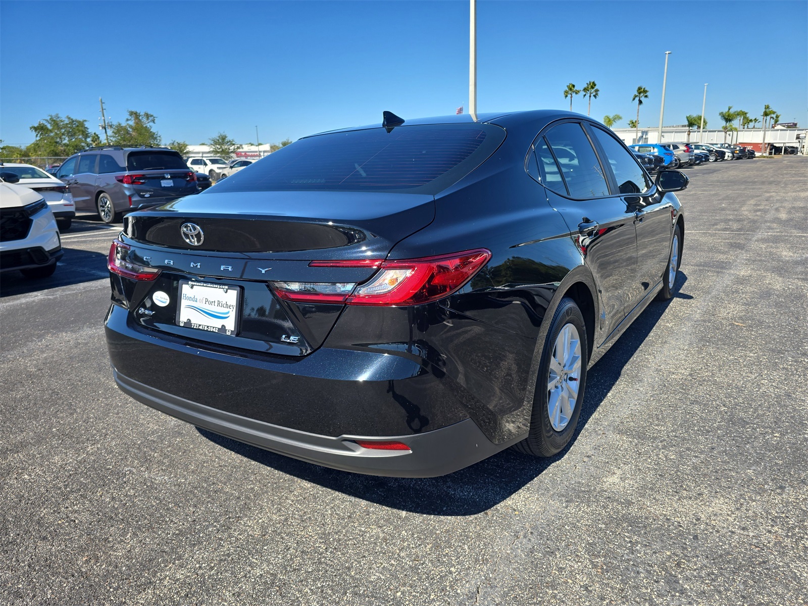 2025 Toyota Camry LE photo 4