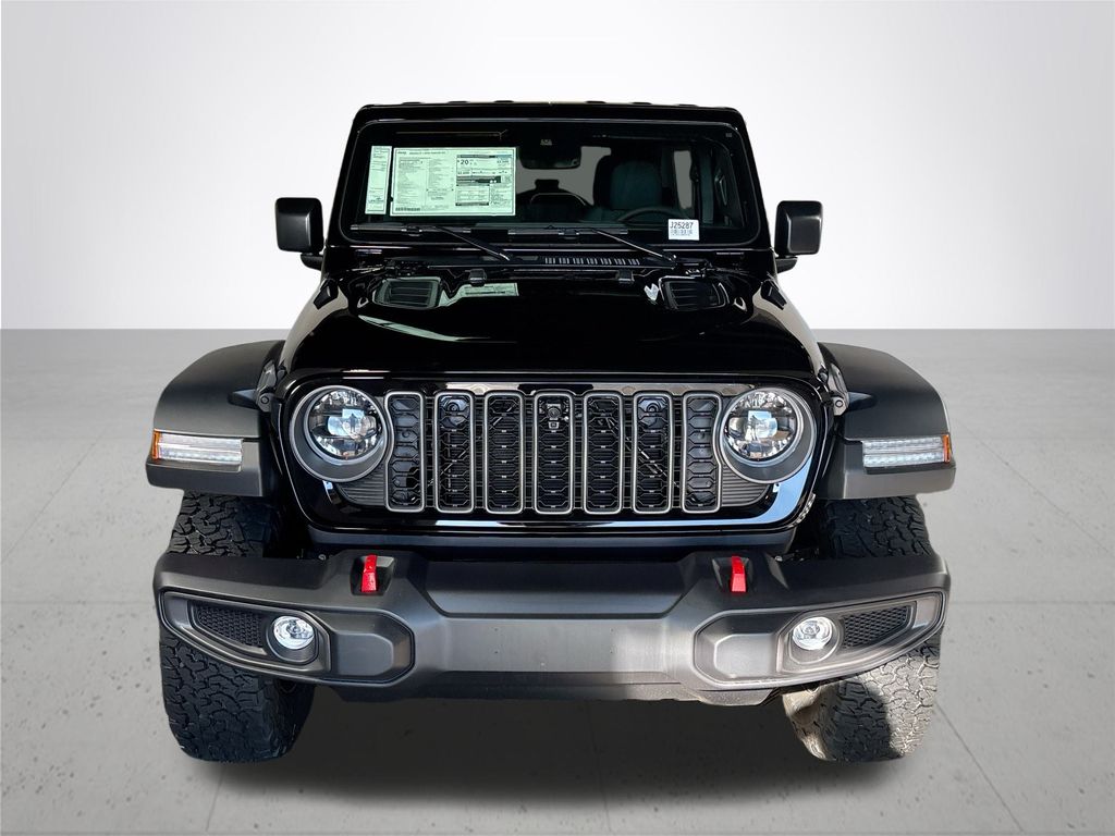 2025 Jeep Wrangler Rubicon photo 3