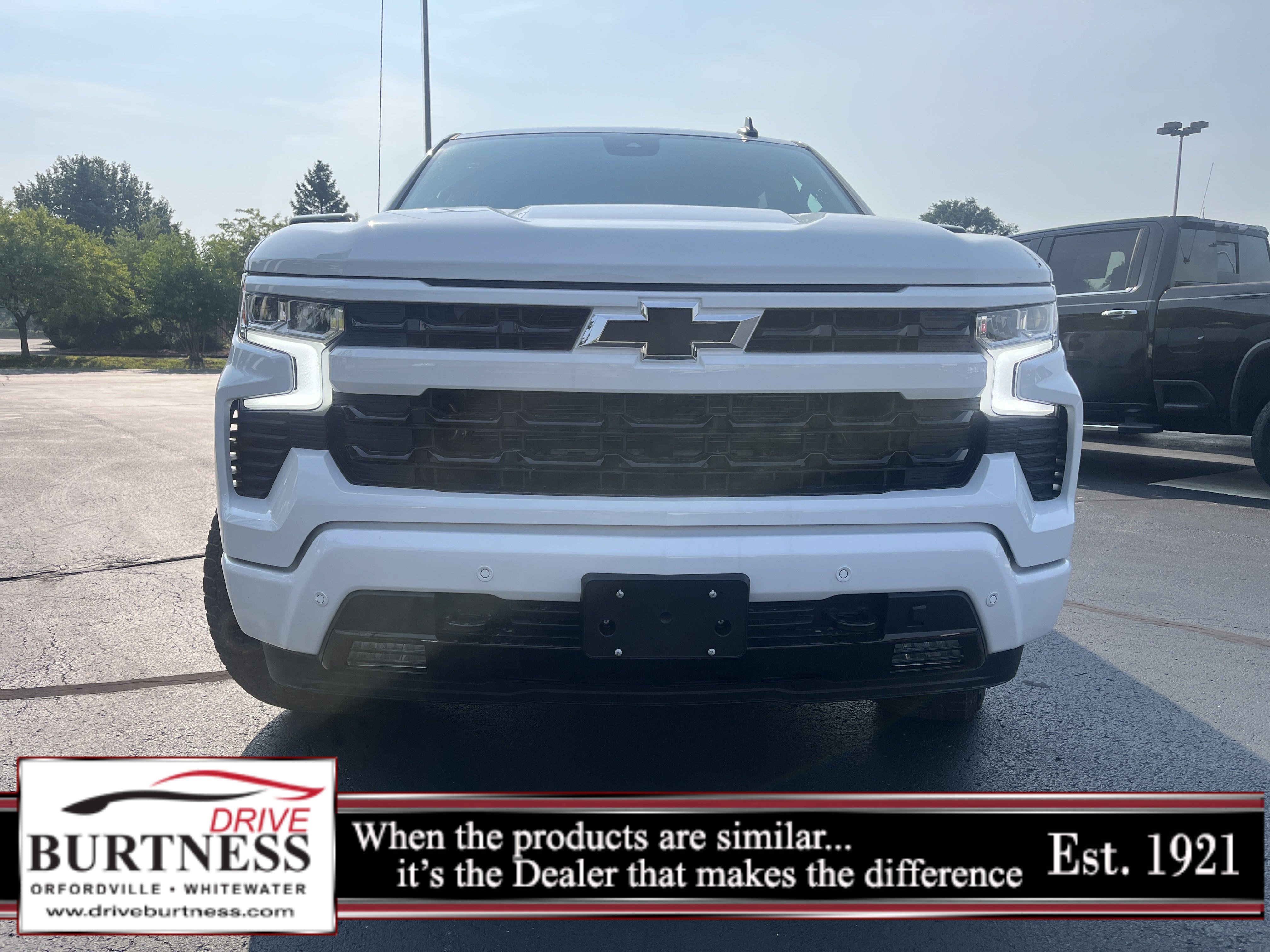 2026 Chevrolet Silverado 1500 photo 2